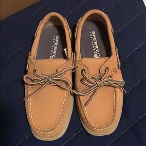 Boys Sperry’s Size 1